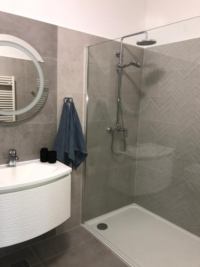 Karla Apartment *